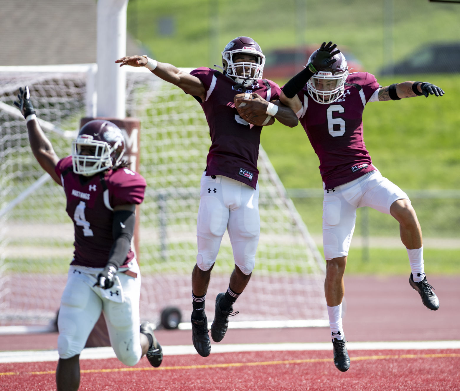 Morningside vs Mount Marty football